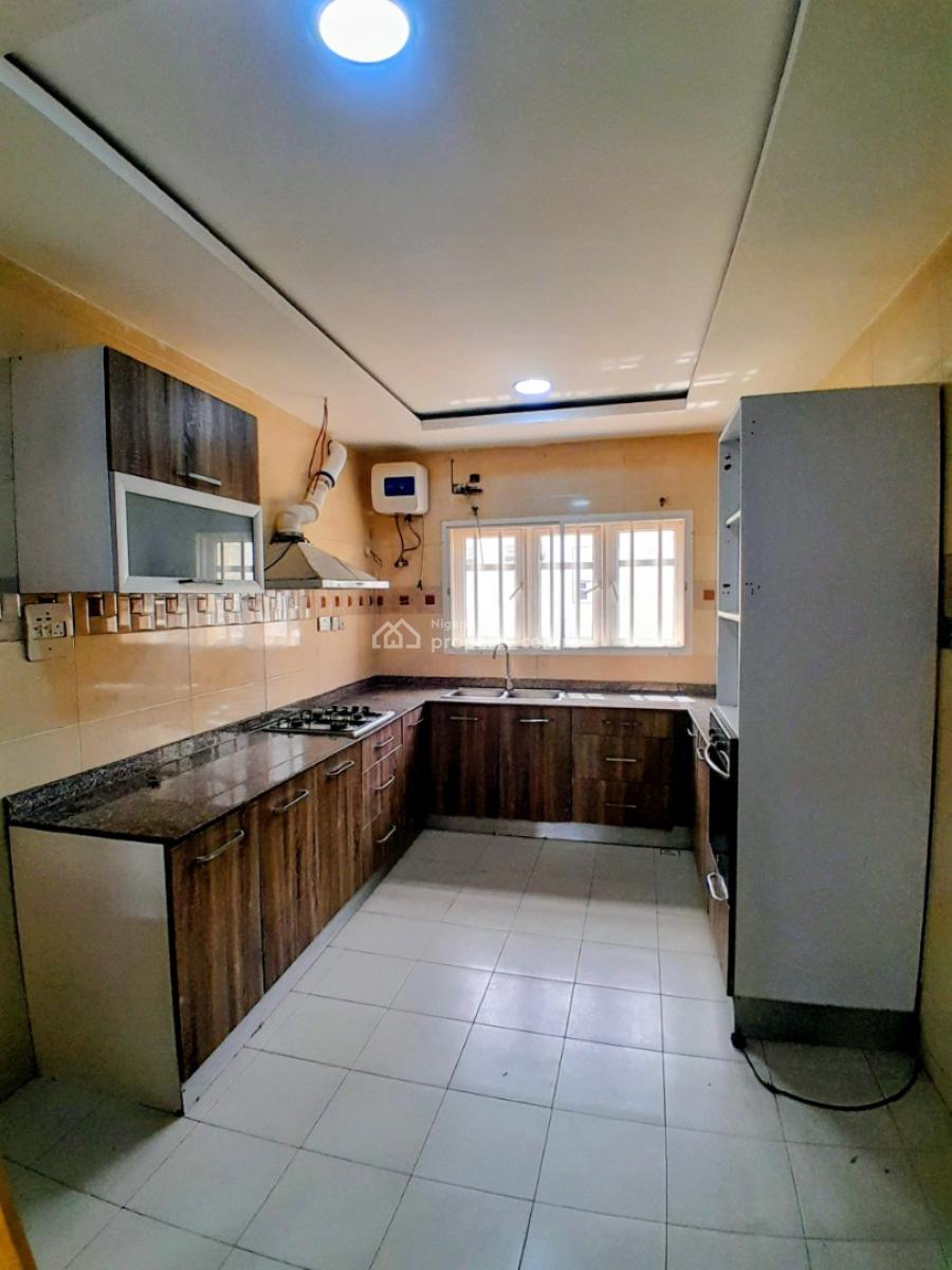 3 Bedrooms with Bq, Oniru Victoria Island, Victoria Island (vi), Lagos, Flat / Apartment for Rent