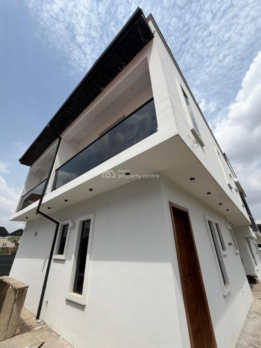 5 Bedroom Detached Penthouse with Cinema Room, Office Space and a Bq, Engr Lere Adigun Gra, Ibadan, Oyo, Detached Duplex for Sale