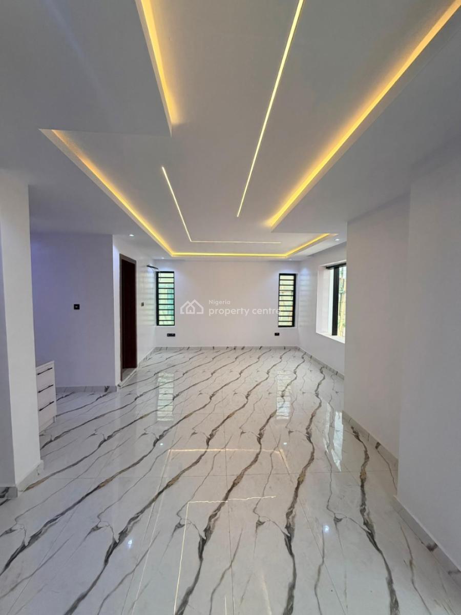 5 Bedroom Detached Penthouse with Cinema Room, Office Space and a Bq, Engr Lere Adigun Gra, Ibadan, Oyo, Detached Duplex for Sale