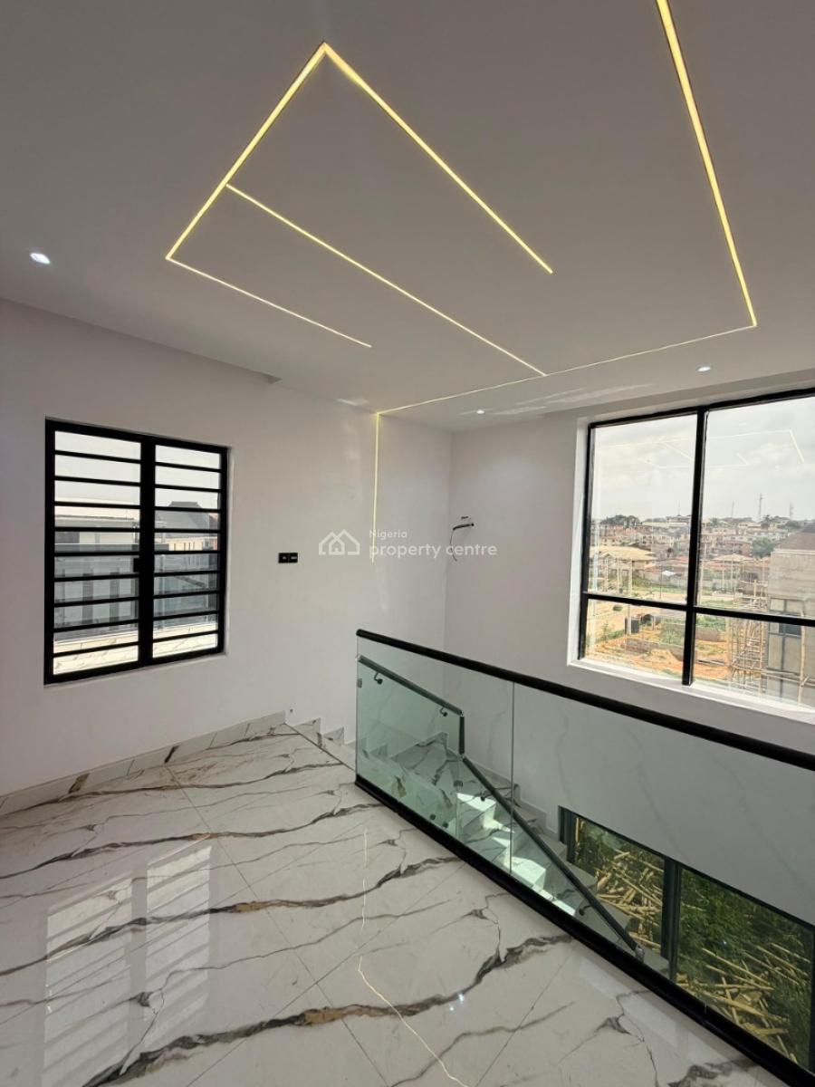 5 Bedroom Detached Penthouse with Cinema Room, Office Space and a Bq, Engr Lere Adigun Gra, Ibadan, Oyo, Detached Duplex for Sale