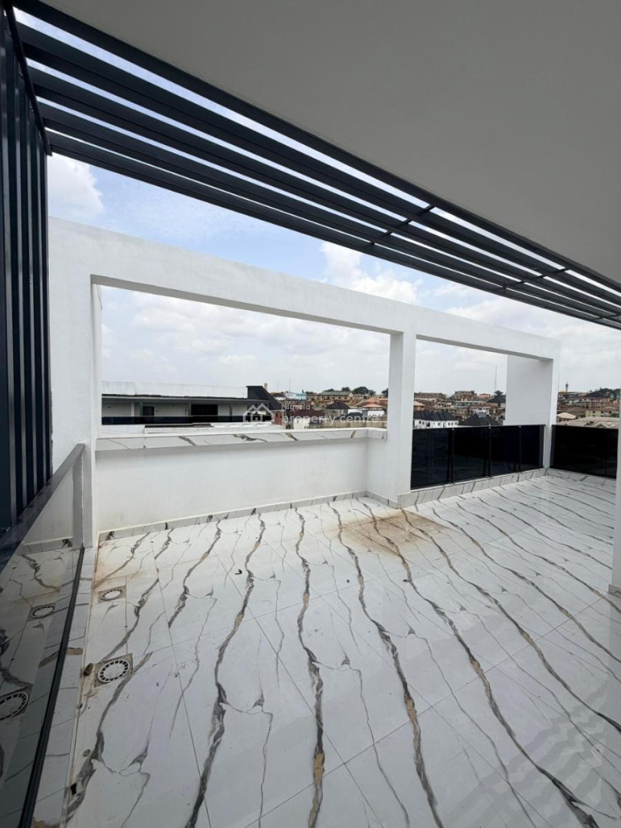 5 Bedroom Detached Penthouse with Cinema Room, Office Space and a Bq, Engr Lere Adigun Gra, Ibadan, Oyo, Detached Duplex for Sale