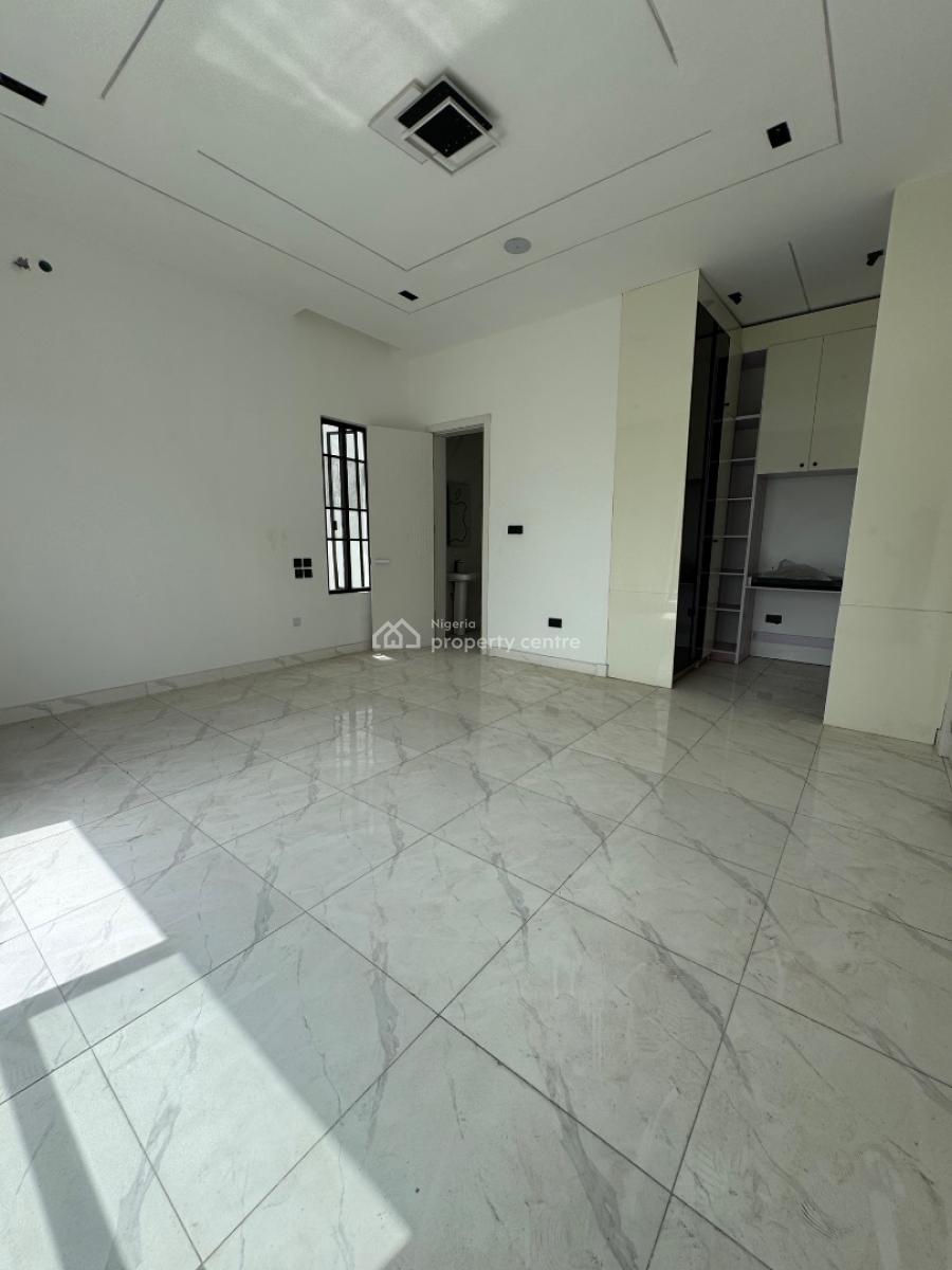 5bed Detached House with Pool, Ikota, Lekki, Lagos, Detached Duplex for Sale