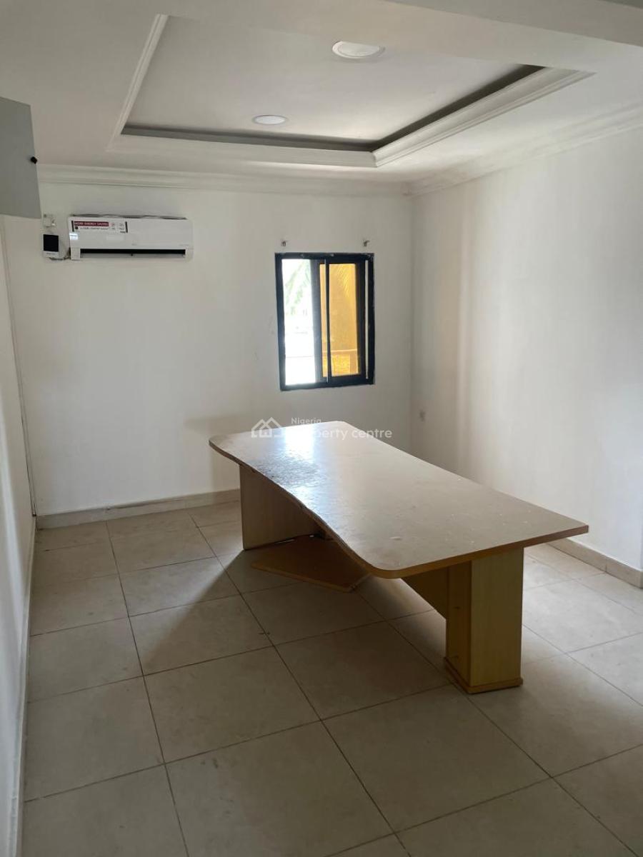 Luxury 3 Bedroom Serviced Water View Apartment in Ikoyi with a Room Bq, Off Bourdillon Road, Ikoyi, Lagos, Flat / Apartment for Rent