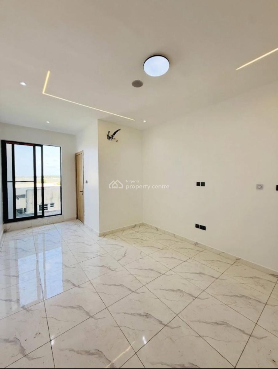 Luxury 2 Bedroom Apartment with Excellent Facility, Ologolo, Lekki, Lagos, Flat / Apartment for Rent