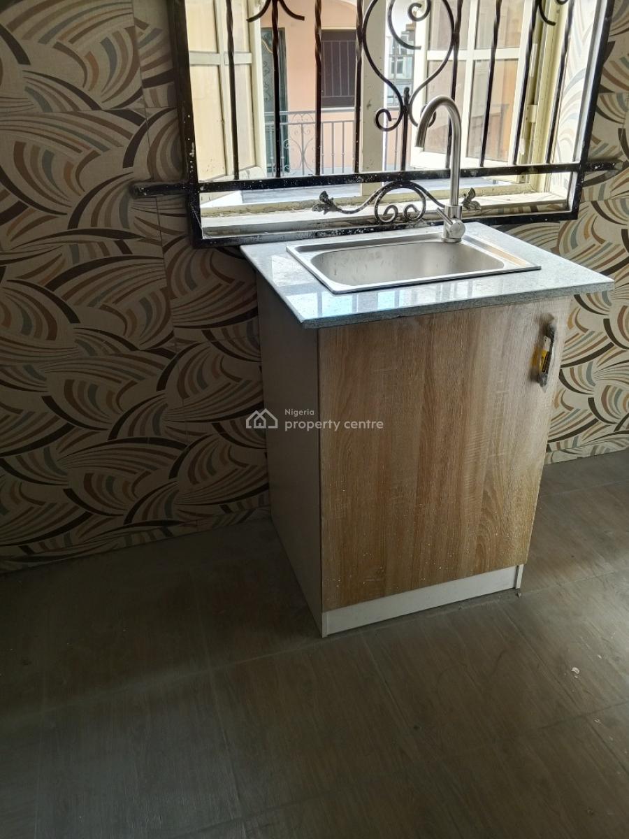 Brand New 4 Bedroom Flat, Majek, Sangotedo, Ajah, Lagos, Flat / Apartment for Rent