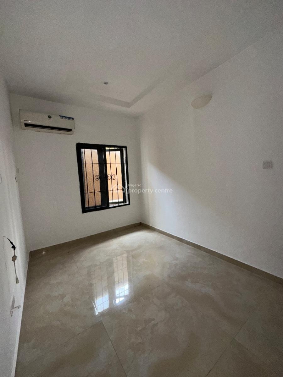2 Bedroom Apartment, Lekki Phase 1, Lekki, Lagos, Flat / Apartment for Rent