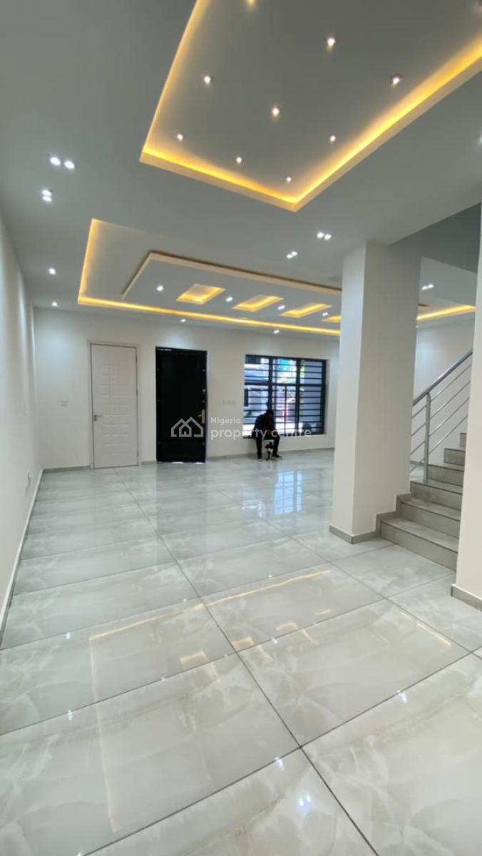 Beautifully Built 4 Bedroom Terrance with a Pool, Gym,bq, Victoria Island (vi), Lagos, Terraced Duplex for Sale