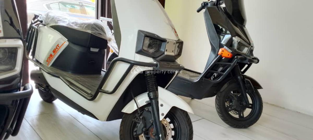 Smart Electric Bike at Chevron Drive, Chevron Drive, Lekki, Lagos, Factory for Sale