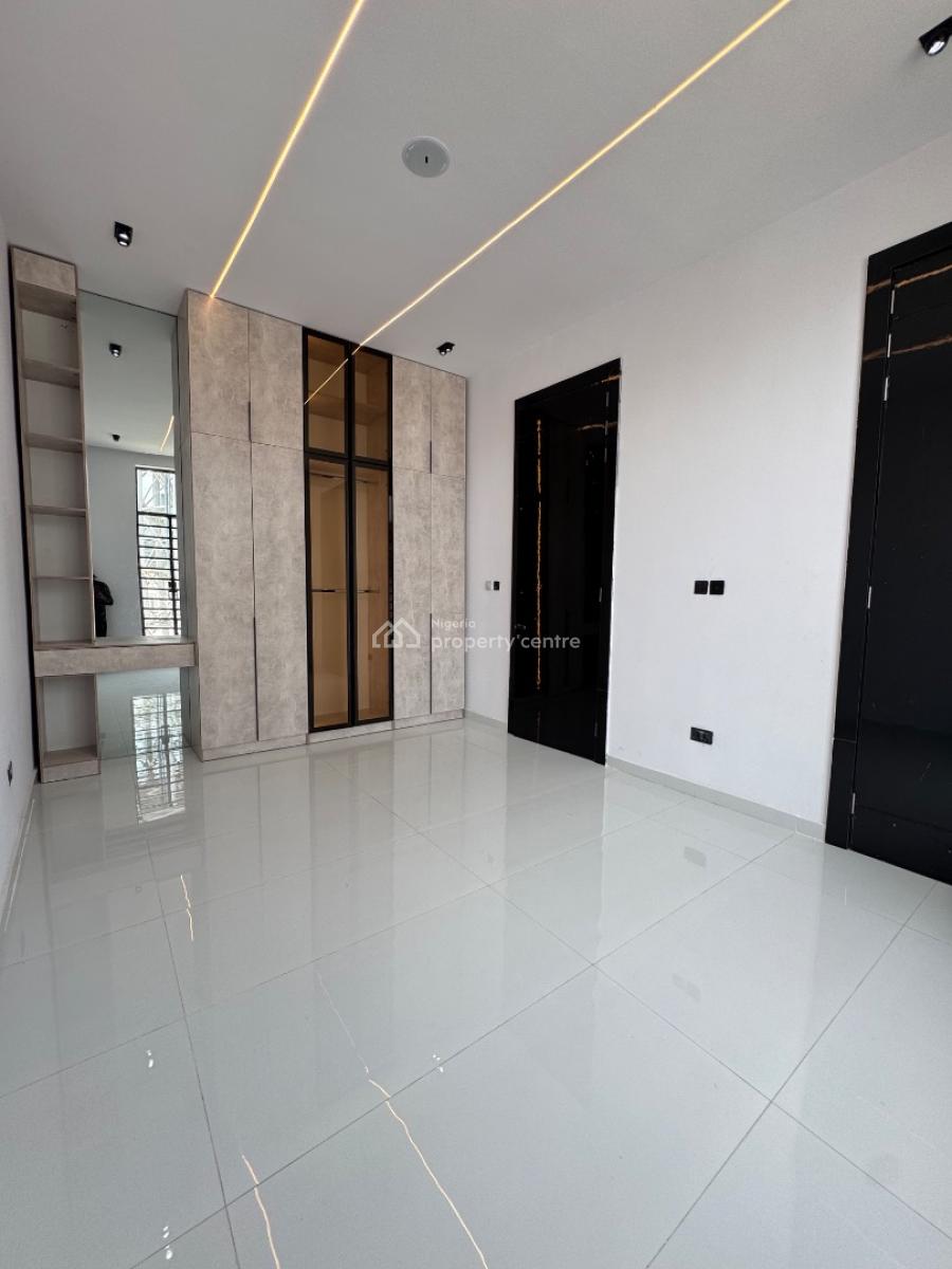 Beautiful 5 Bedroom Detached House with Pool, Lekki, Lagos, Detached Duplex for Sale