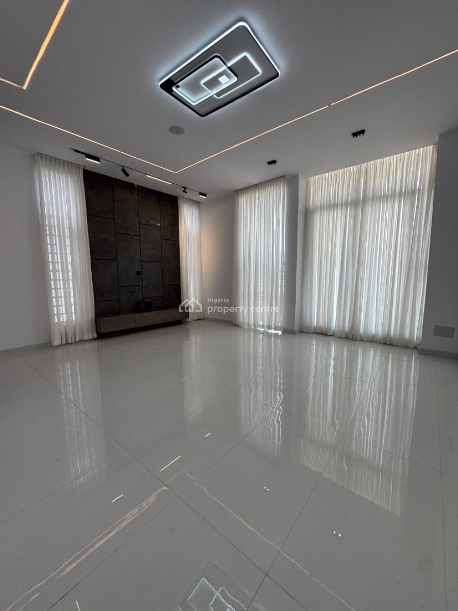 Beautiful 5 Bedroom Detached House with Pool, Lekki, Lagos, Detached Duplex for Sale