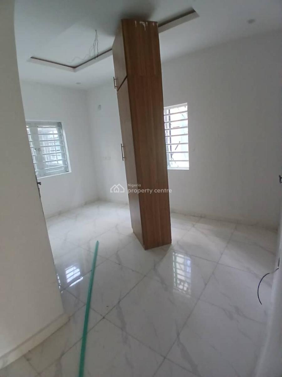 2-bedroom Apartment, Eti-osa, Sangotedo, Ajah, Lagos, Flat / Apartment for Rent