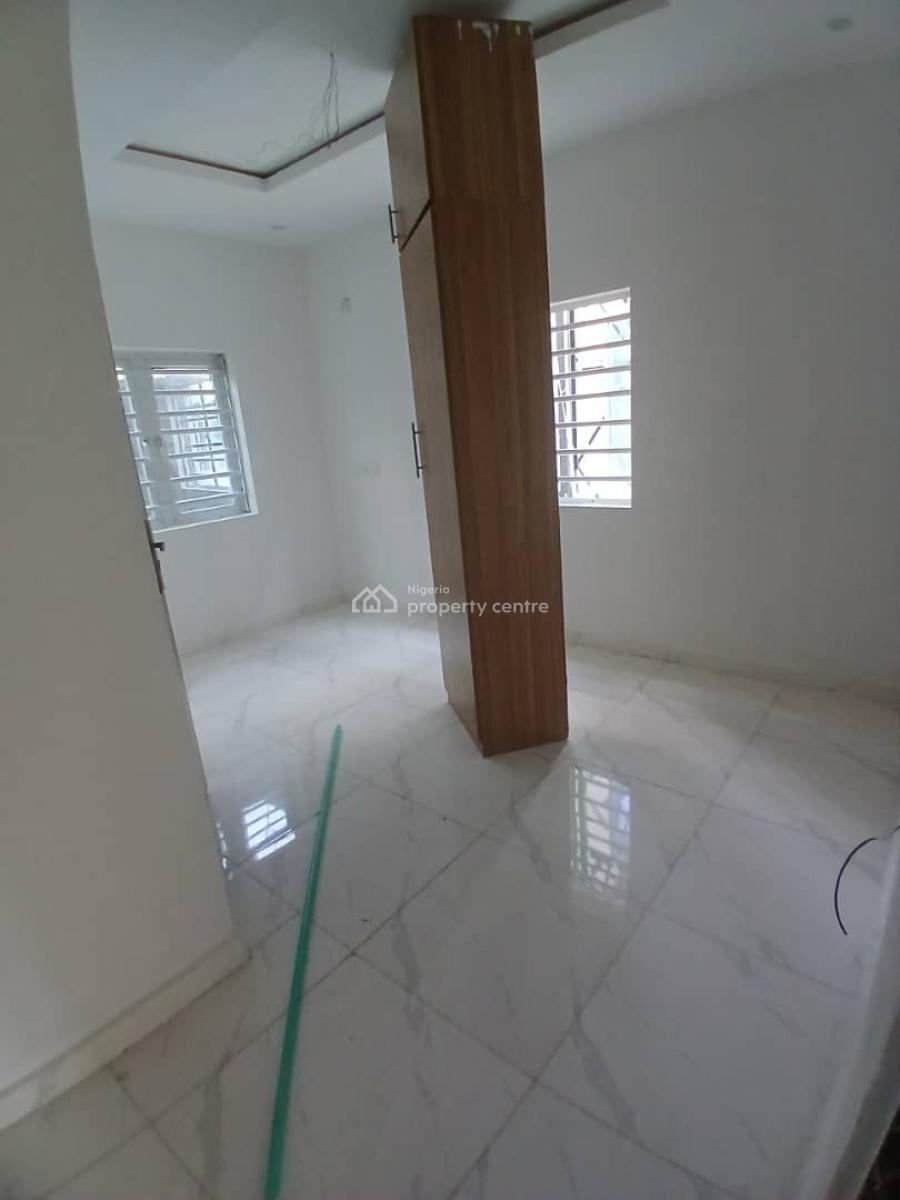 2-bedroom Apartment, Eti-osa, Sangotedo, Ajah, Lagos, Flat / Apartment for Rent