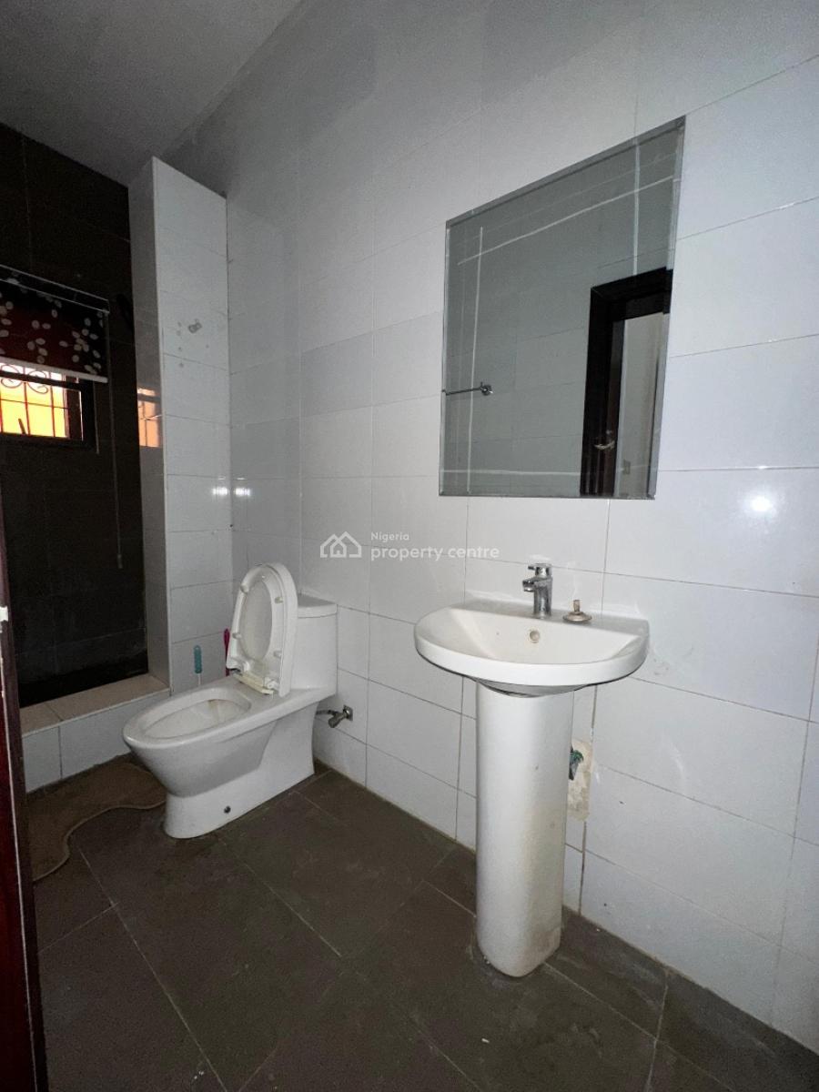 2 Bedroom Apartment, Lekki Phase 1, Lekki, Lagos, Flat / Apartment for Rent