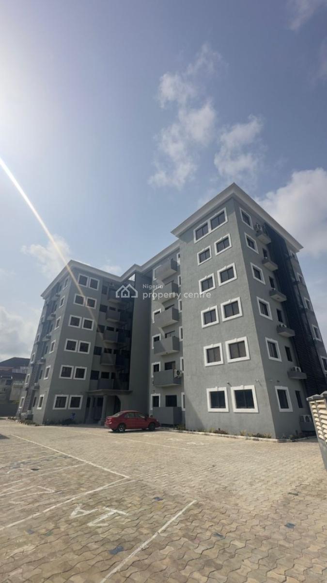 Nice 3 Bedroom Flat with Elevator, Lekki Phase 1, Lekki, Lagos, Flat / Apartment for Rent