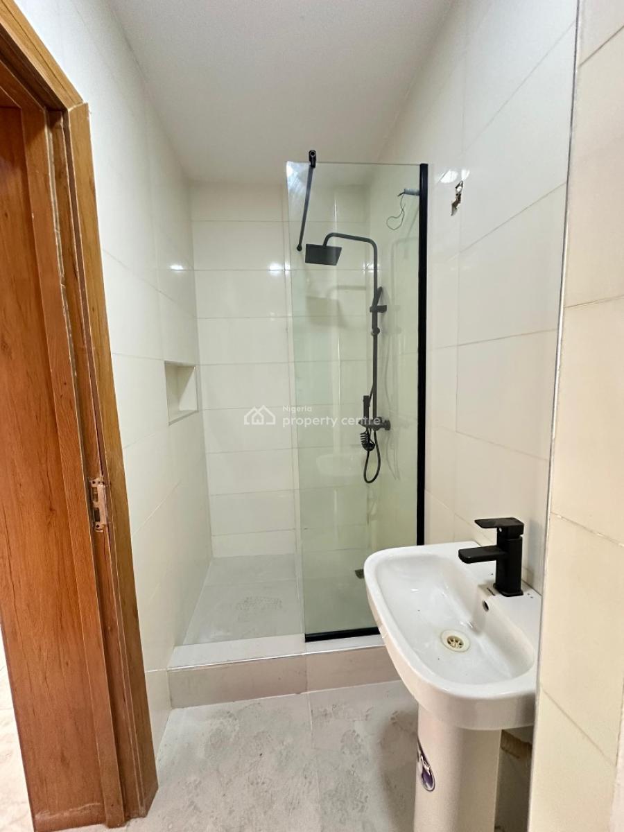 2 Bedroom Apartment, Off Freedom Way, Lekki Phase 1, Lekki, Lagos, Flat / Apartment for Rent