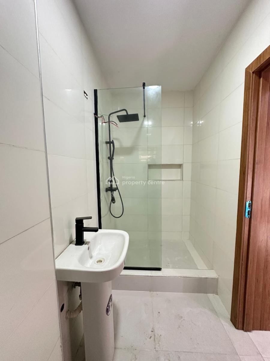 2 Bedroom Apartment, Off Freedom Way, Lekki Phase 1, Lekki, Lagos, Flat / Apartment for Rent