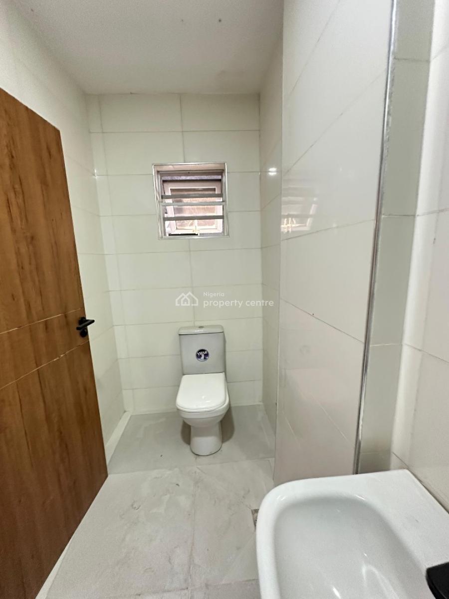 2 Bedroom Apartment, Off Freedom Way, Lekki Phase 1, Lekki, Lagos, Flat / Apartment for Rent