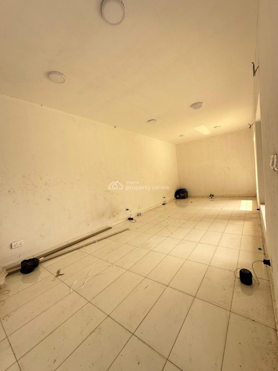 2 Bedroom Apartment, Off Freedom Way, Lekki Phase 1, Lekki, Lagos, Flat / Apartment for Rent