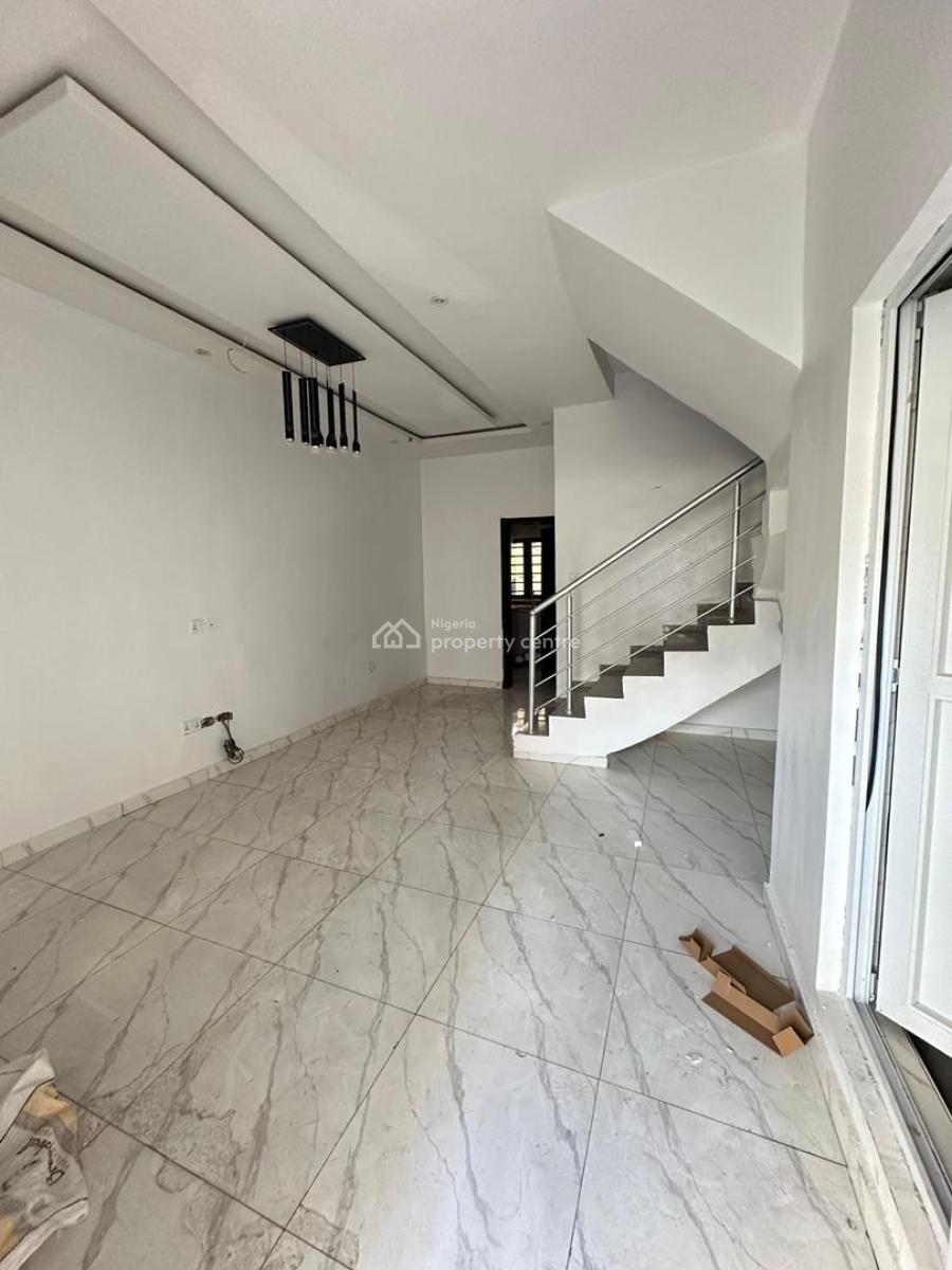 Classic Luxury  3 Bedroom Terrace Duplex in a Secure Estate, Ilaje, Ajah, Lagos, Terraced Duplex for Sale