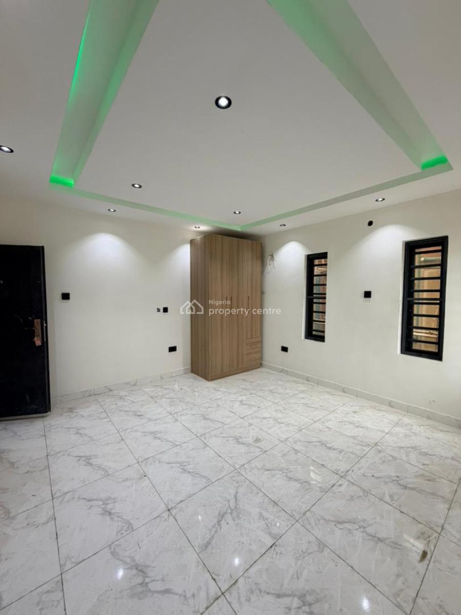 Newly Built 3 Bedroom Apartments, Gbagada, Lagos, Block of Flats for Sale