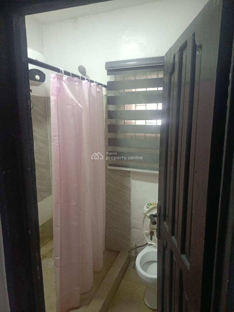 Single Room Self Contain, Ajose Adeogun Street, Victoria Island (vi), Lagos, Self Contain (single Rooms) for Rent