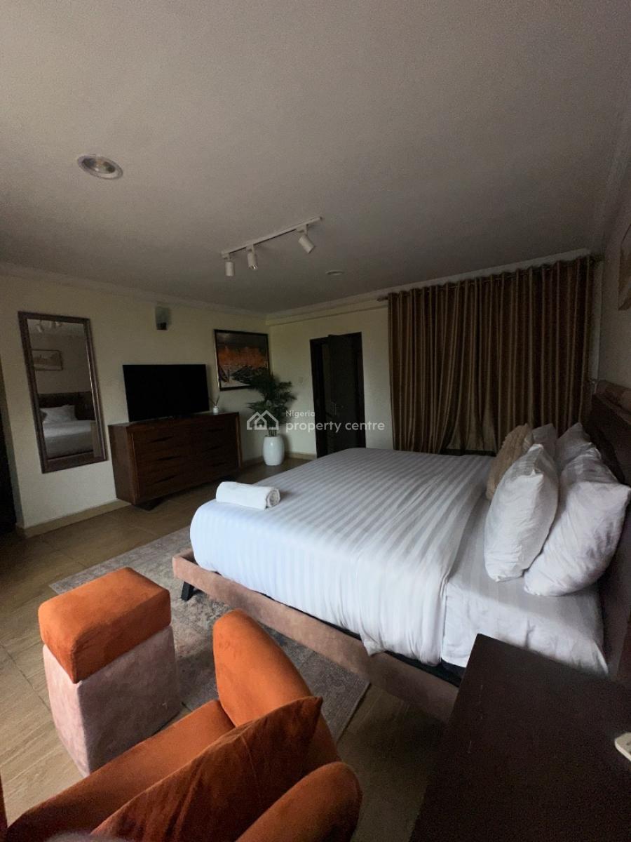 Modestly Built 3 Bedroom Apartment with Gym & Pool, Ikate, Lekki, Lagos, Terraced Duplex for Rent