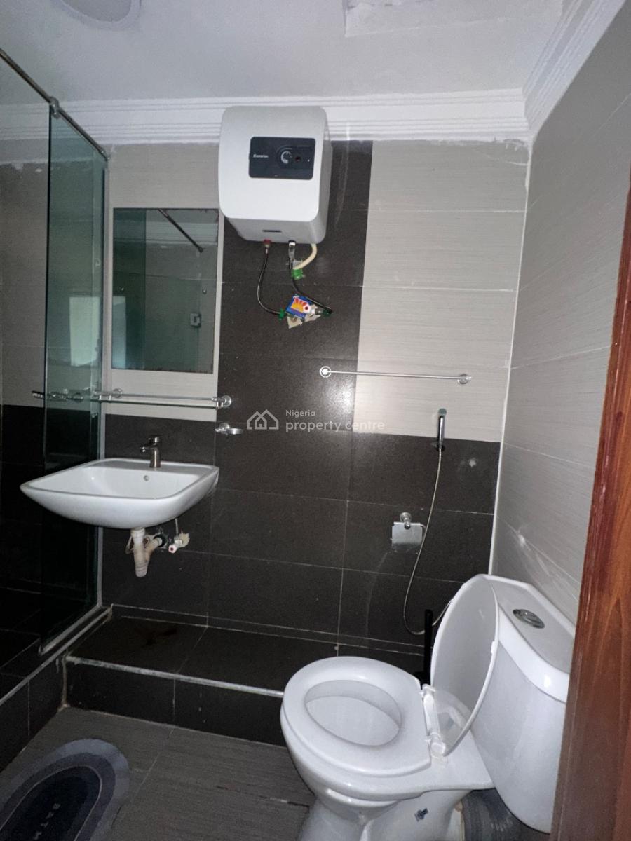 Modestly Built 3 Bedroom Apartment with Gym & Pool, Ikate, Lekki, Lagos, Terraced Duplex for Rent