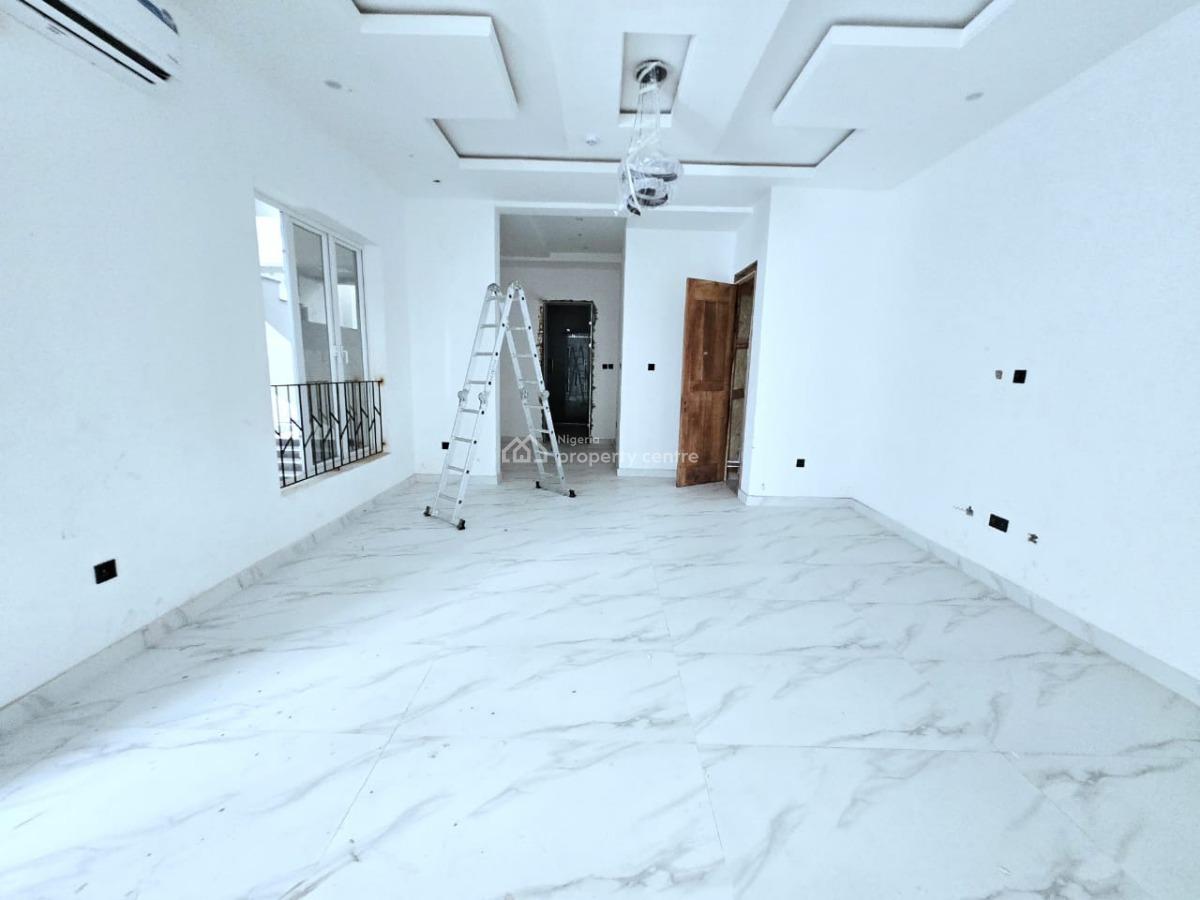 2 Bedroom Terrace with Bq, Lekki Phase 1, Lekki, Lagos, Flat / Apartment for Sale