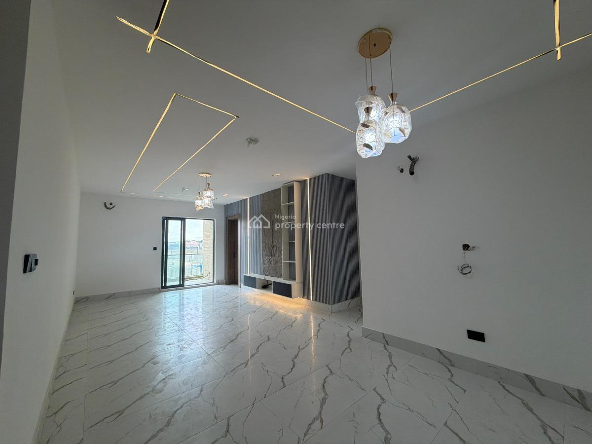 2 Bedroom Apartment, Bella Vista Estate, Freedom Way, Lekki Phase 1, Lekki, Lagos, Block of Flats for Sale