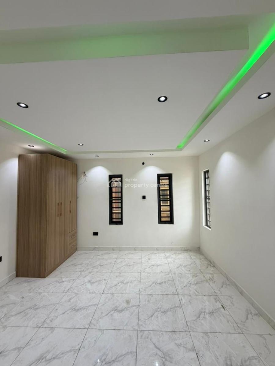 Brain Busting 3 Bedroom Apartment with Topnorch Finishing with C of O, Gbagada, Lagos, Block of Flats for Sale