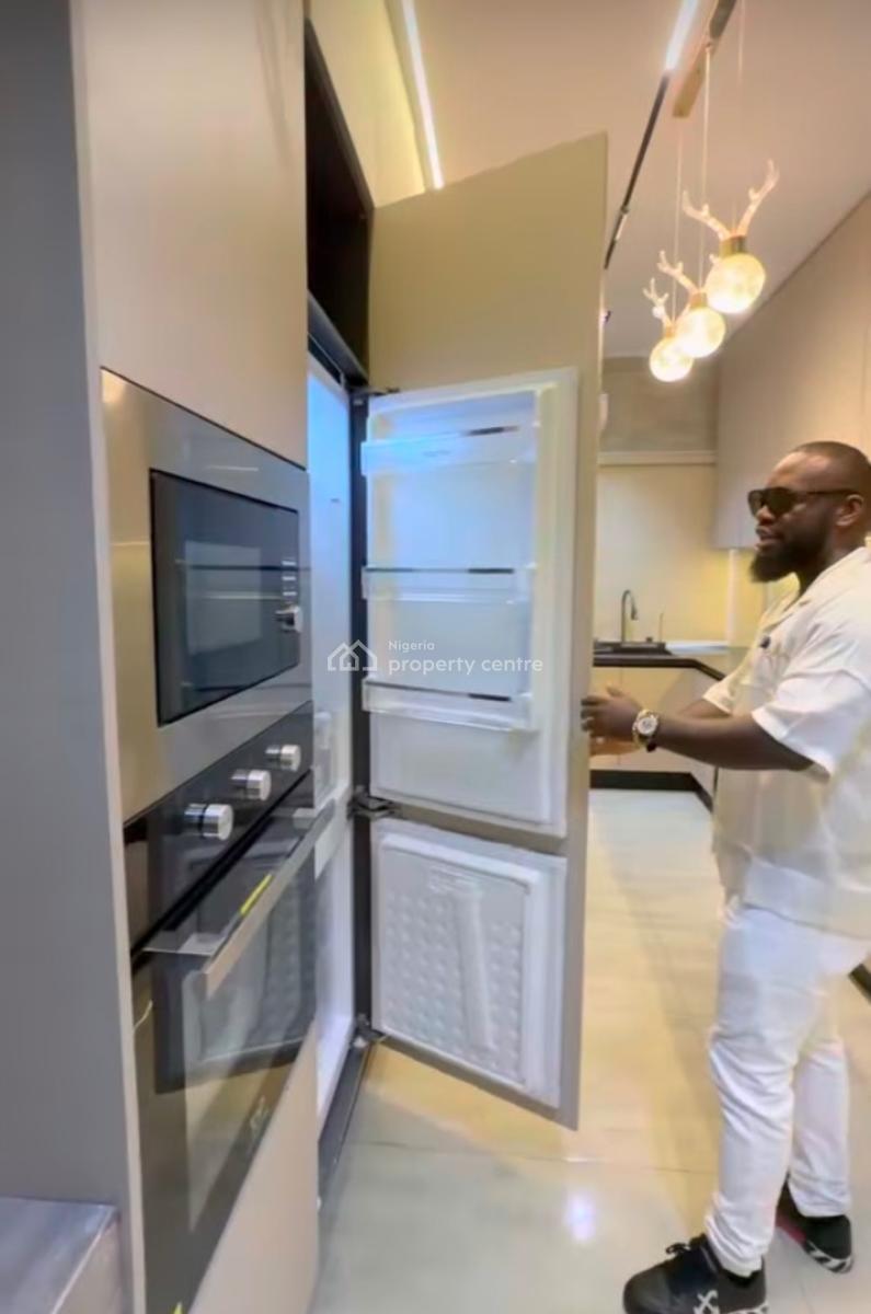 Luxury 2 Bedroom Apartments, Off Admiralty / Foreshore, Lekki Phase 1, Lekki, Lagos, Flat / Apartment for Sale