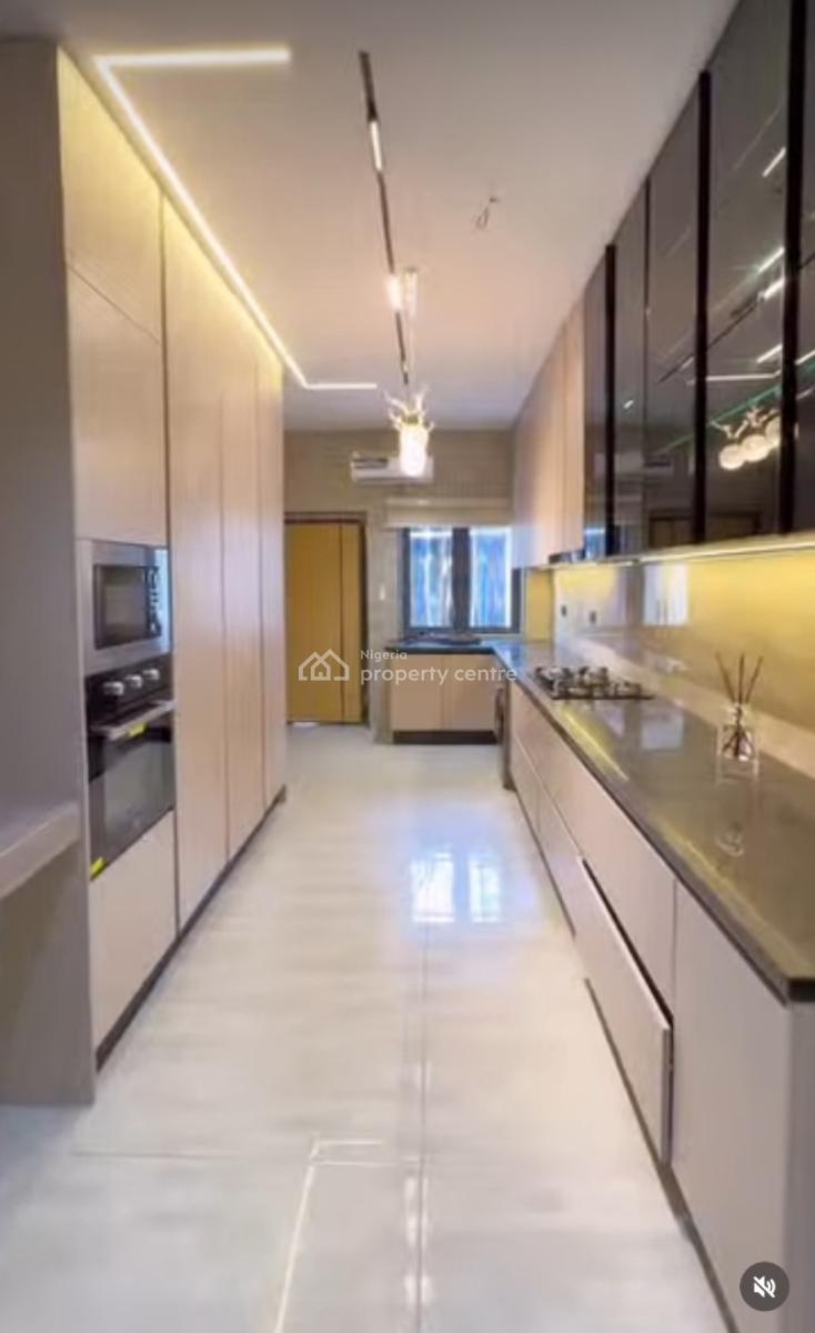 Luxury 2 Bedroom Apartments, Off Admiralty / Foreshore, Lekki Phase 1, Lekki, Lagos, Flat / Apartment for Sale