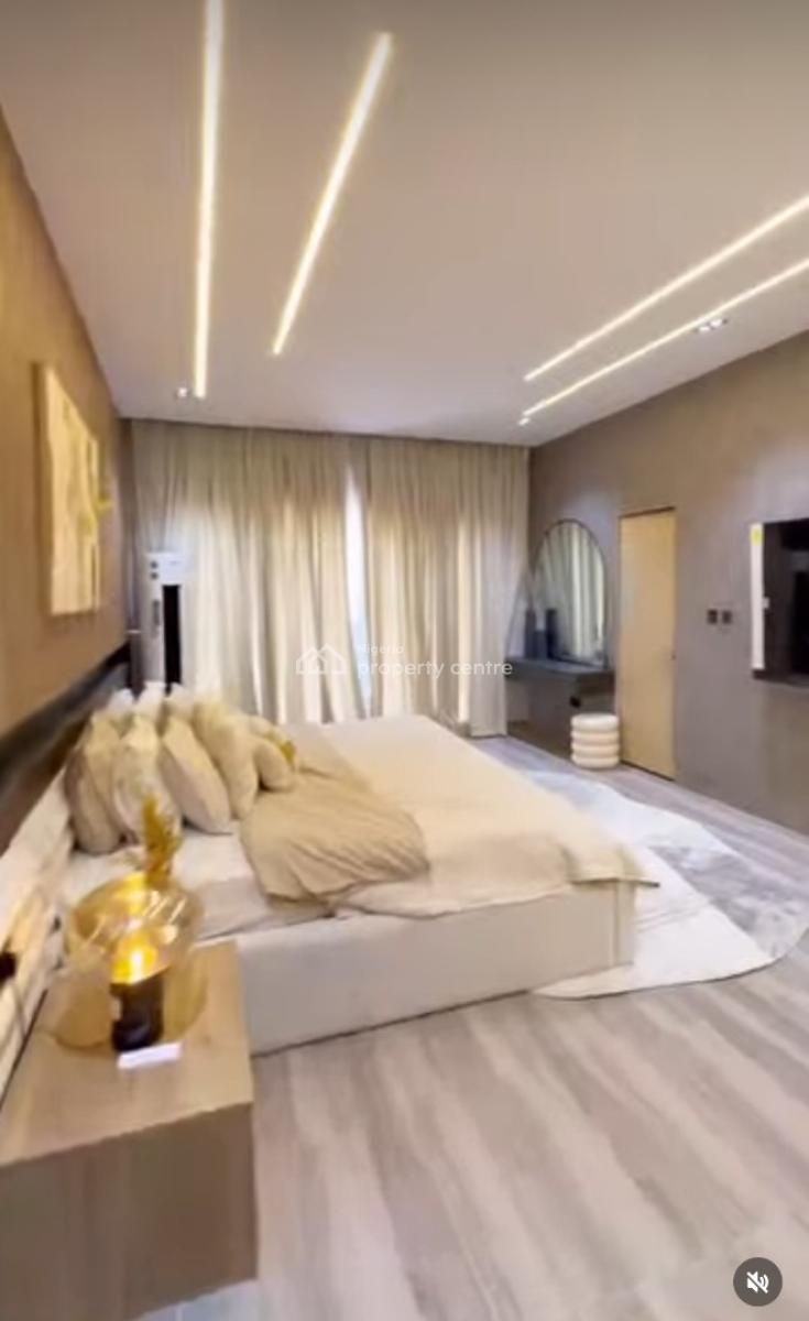 Luxury 2 Bedroom Apartments, Off Admiralty / Foreshore, Lekki Phase 1, Lekki, Lagos, Flat / Apartment for Sale