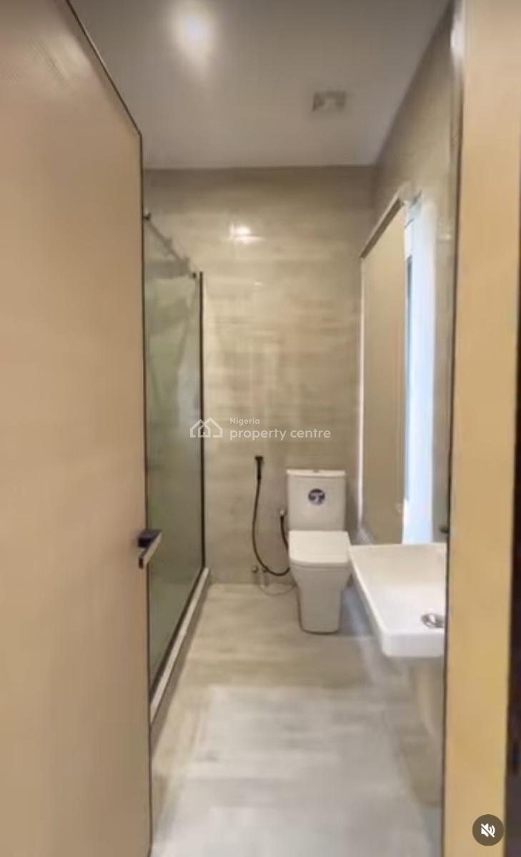 Luxury 2 Bedroom Apartments, Off Admiralty / Foreshore, Lekki Phase 1, Lekki, Lagos, Flat / Apartment for Sale