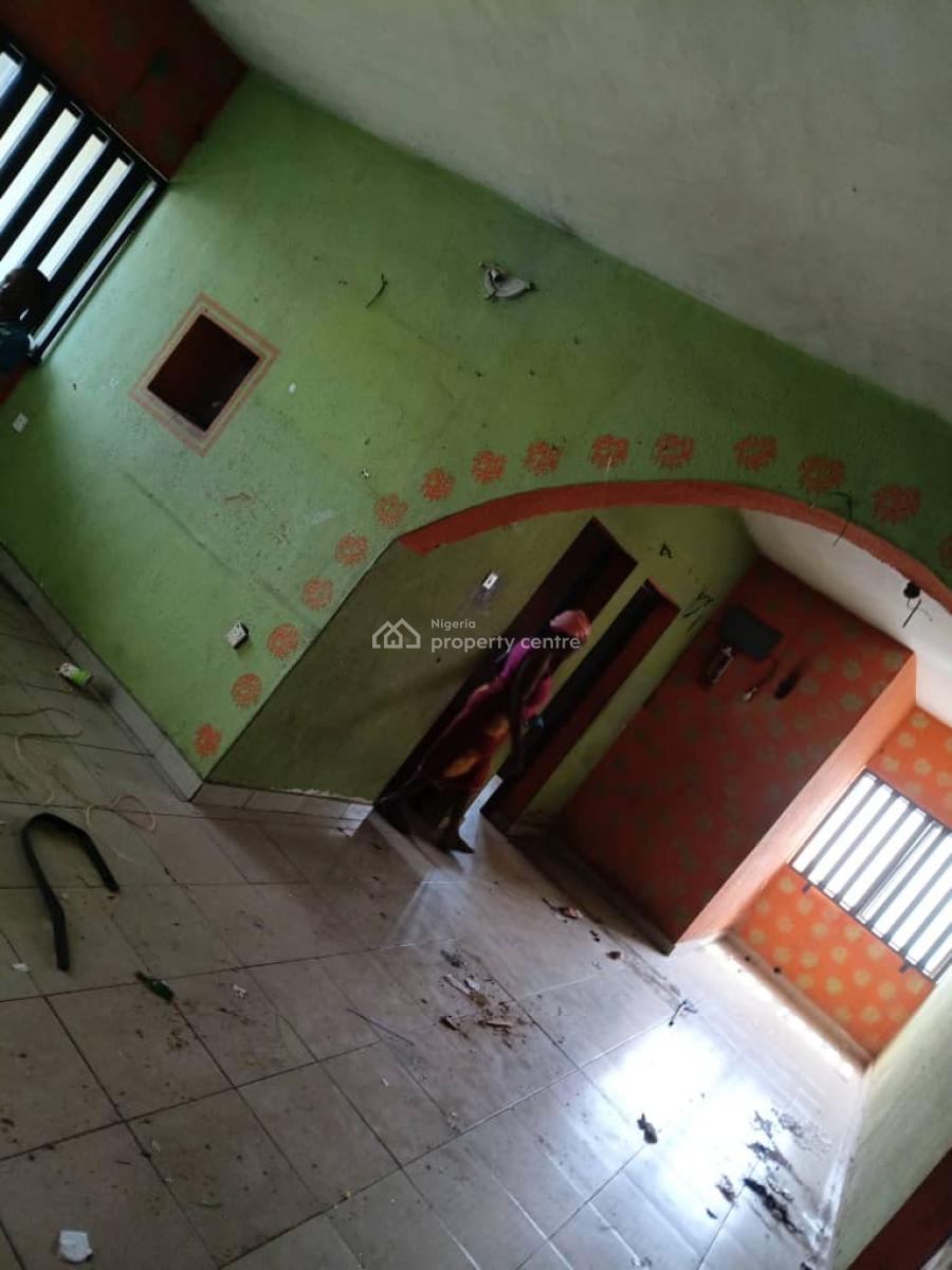 3 Bedroom Flat Upstairs, Bello Street Obawole Ifako Ijaya Lga, Ogba, Ikeja, Lagos, Flat / Apartment for Rent
