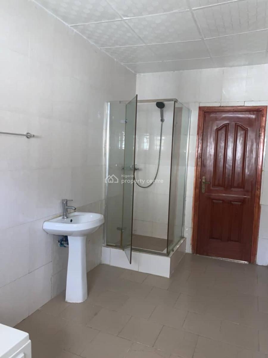 Luxury 5 Bedrooms Fully Detached Duplex Setting on 610sqm, Chevron, Lekki, Lagos, Detached Duplex for Rent