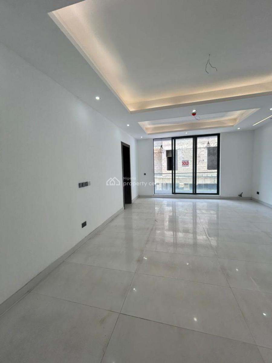 2 Bedroom Apartment, Lekki Phase 1, Lekki, Lagos, Flat / Apartment for Sale