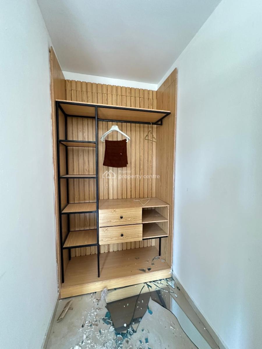 3 Bedroom Apartment, Lekki Phase 1, Lekki, Lagos, Flat / Apartment for Rent