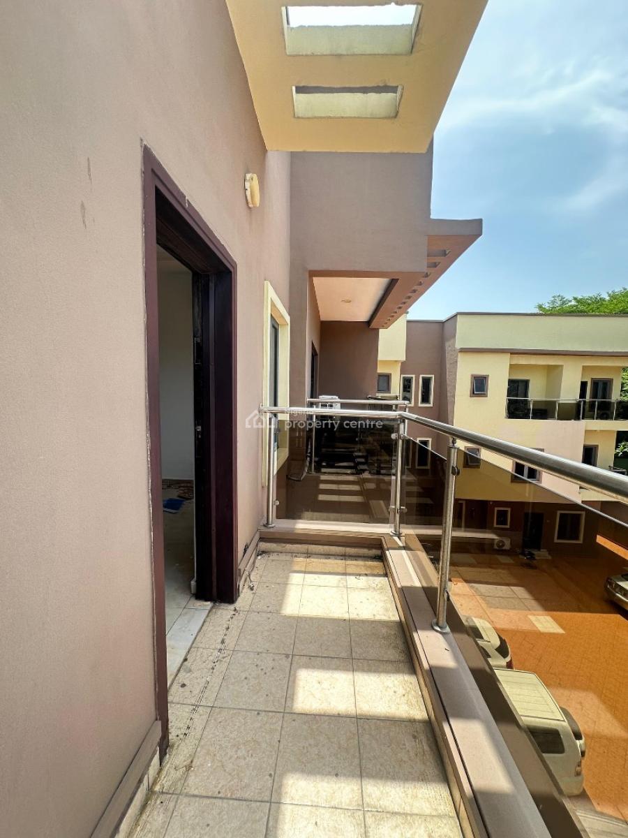 3 Bedroom Apartment, Lekki Phase 1, Lekki, Lagos, Flat / Apartment for Rent