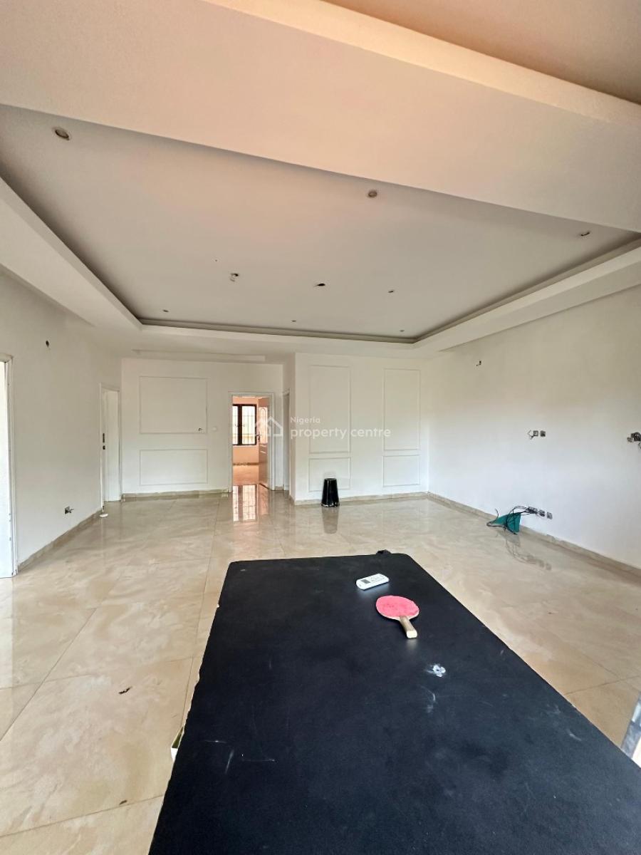 3 Bedroom Apartment, Lekki Phase 1, Lekki, Lagos, Flat / Apartment for Rent