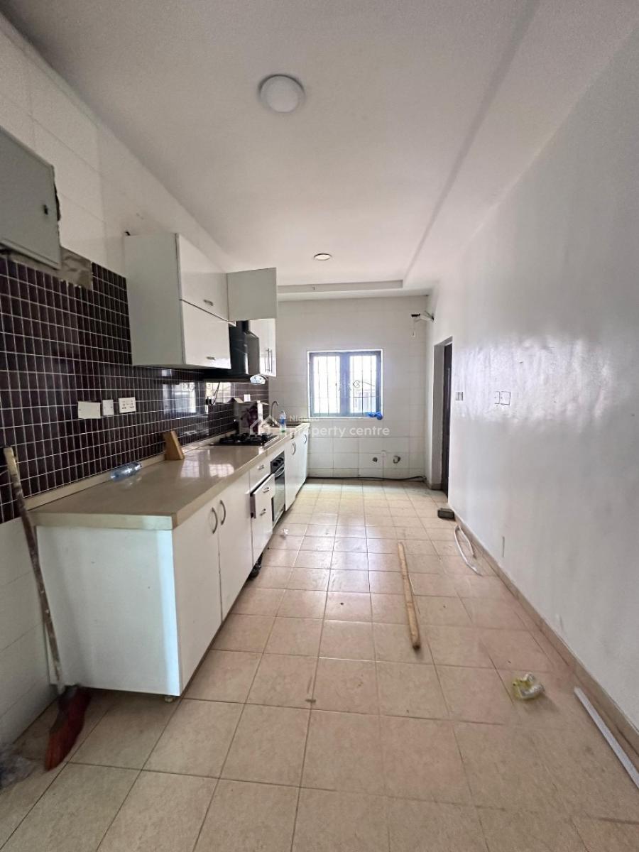 3 Bedroom Apartment, Lekki Phase 1, Lekki, Lagos, Flat / Apartment for Rent