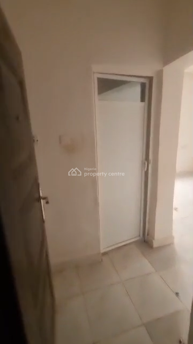 3 Bedroom Upstairs Video Available, Ago Palace, Isolo, Lagos, Flat / Apartment for Rent