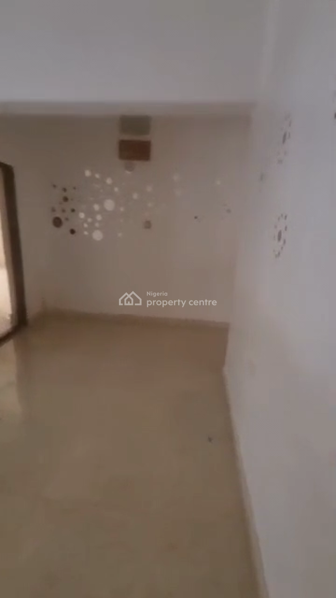 3 Bedroom Upstairs Video Available, Ago Palace, Isolo, Lagos, Flat / Apartment for Rent