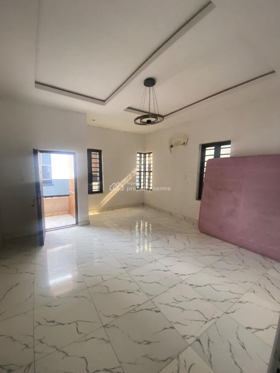 4 Bedroom Terraced Duplex in a Serviced Estate, Ikota, Lekki, Lagos, Terraced Duplex for Sale