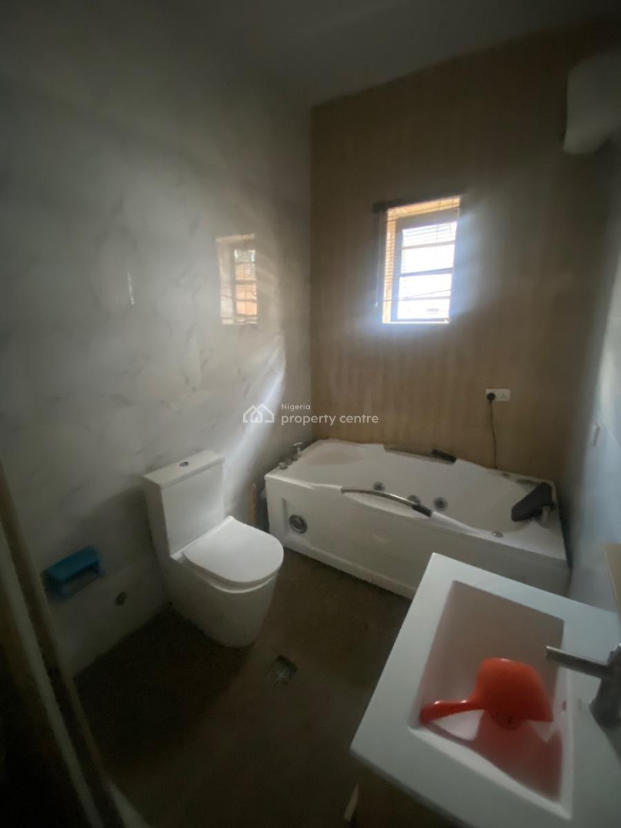 4 Bedroom Terraced Duplex in a Serviced Estate, Ikota, Lekki, Lagos, Terraced Duplex for Sale