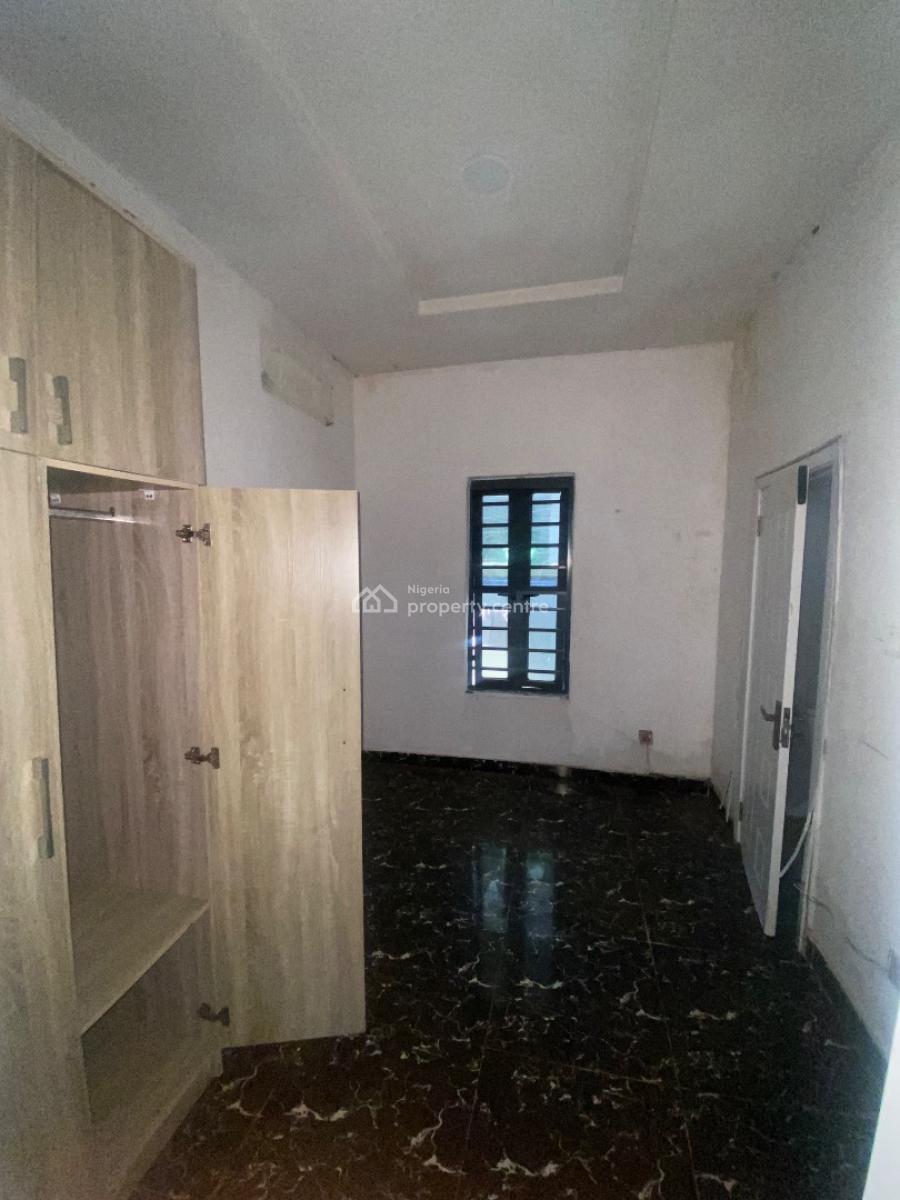 4 Bedroom Terraced Duplex in a Serviced Estate, Ikota, Lekki, Lagos, Terraced Duplex for Sale