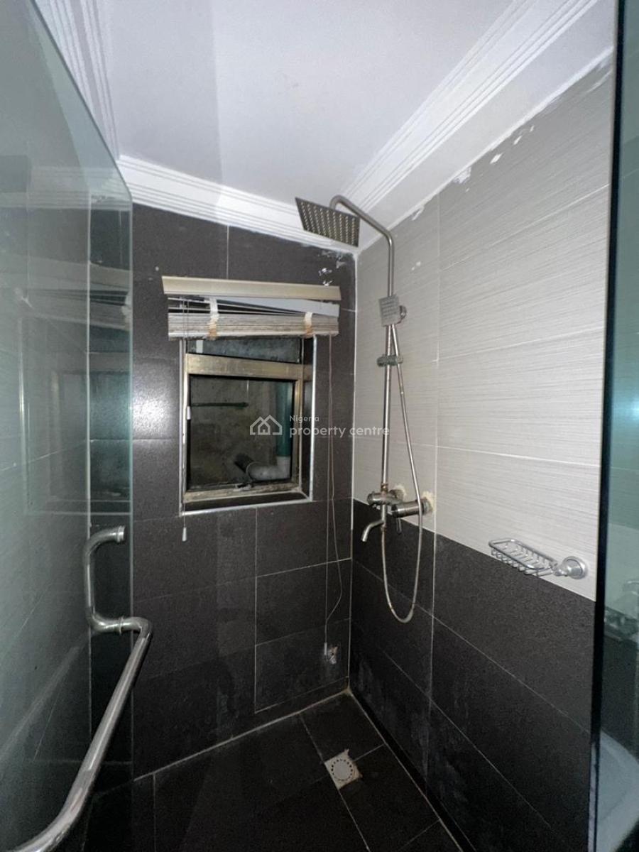 Modestly Built 3 Bedroom Apartment with Gym & Pool, Ikate, Lekki, Lagos, Flat / Apartment for Rent