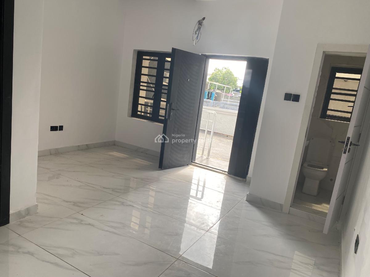 Luxury 2 Bedrooms, Cooperative, Badore, Ajah, Lagos, Flat / Apartment for Rent