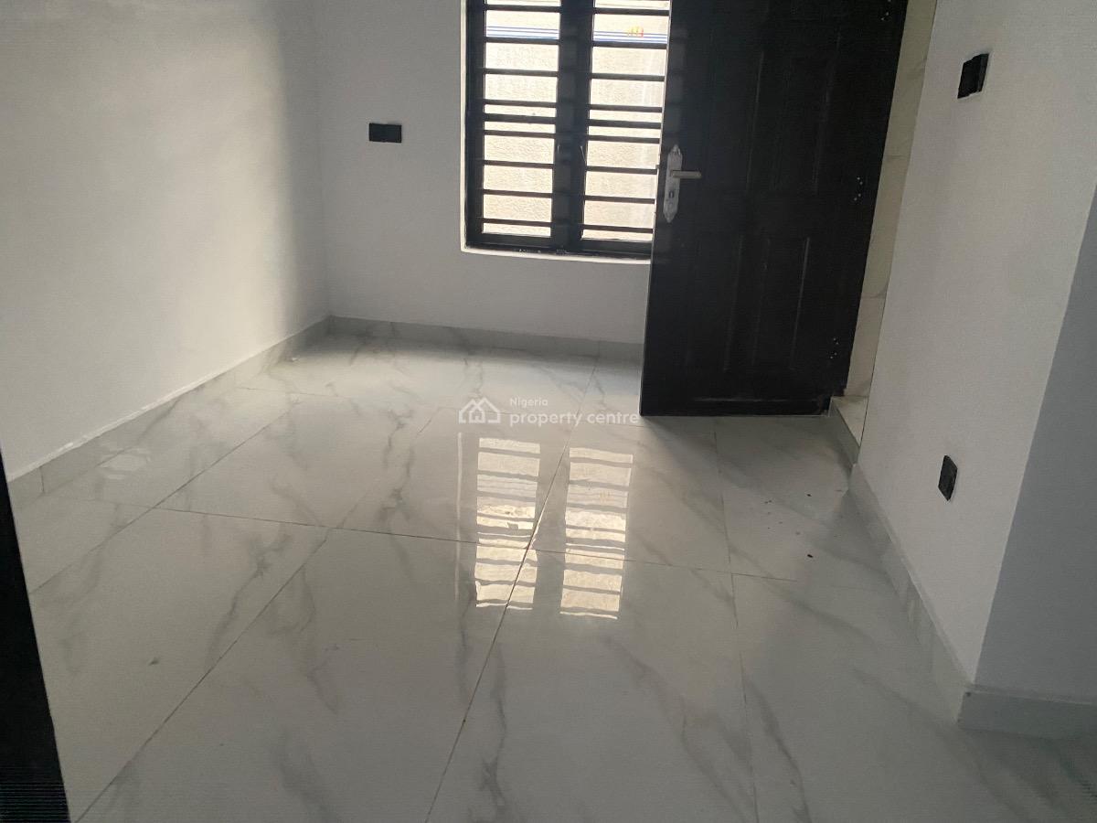 Luxury 2 Bedrooms, Cooperative, Badore, Ajah, Lagos, Flat / Apartment for Rent