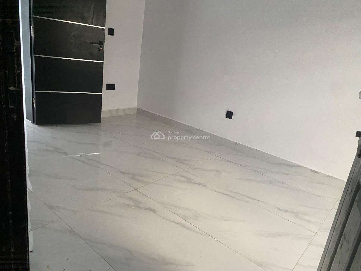 Luxury 2 Bedrooms, Cooperative, Badore, Ajah, Lagos, Flat / Apartment for Rent